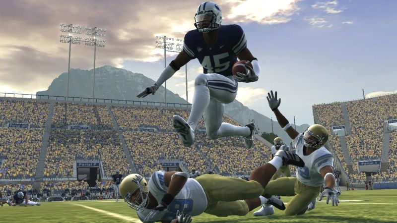 igra-ncaa-football-09-ps3_4.jpg