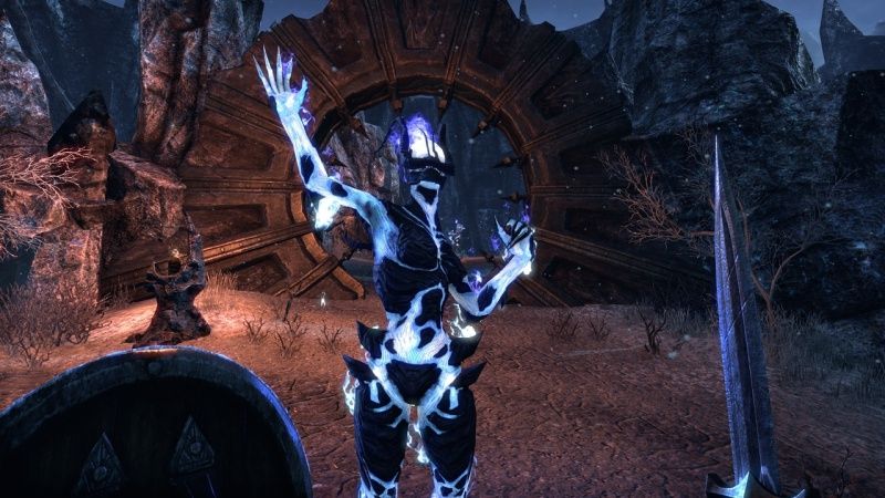 videoigra-the-elder-scrolls-online-xbox-one_3.jpg