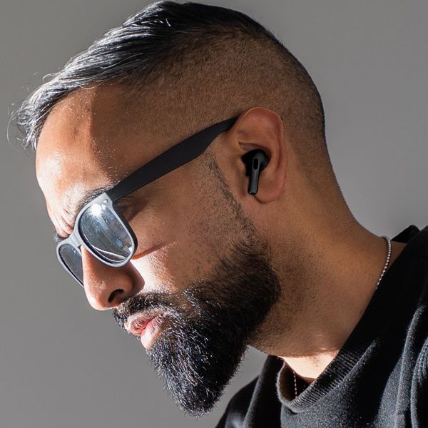 naushniki-airpods-pro-black_4 Наушники Airpods Pro Black